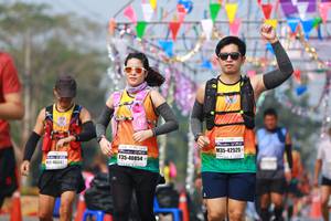 BIB: 42525, 40854, 4668
                            <button type="button" onclick="openModal(9911643)" class="btn btn-primary btn-sm float-right btn-popup" data-toggle="modal" data-target=".modal-high-quality">
                        <i class="fas fa-shopping-cart"></i> Add to Cart
                    </button>
                                            <button type="button" onclick="isThisMe(9911643, true)" class="btn btn-success btn-sm float-right btn-popup btn-isme hidden" data-toggle="tooltip" data-placement="bottom" title="นี่คือรูปของคุณใช่ไหม คลิกที่นี่เพื่อเอาเข้าอัลบั้ม">
                        <i class="fas fa-plus"></i> Add to album
                    </button>
                    <button type="button" onclick="isThisMe(9911643, false)" class="btn btn-warning btn-sm float-right btn-popup btn-isnotme hidden">
                        <i class="fas fa-ban"></i> Remove from album
                    </button>